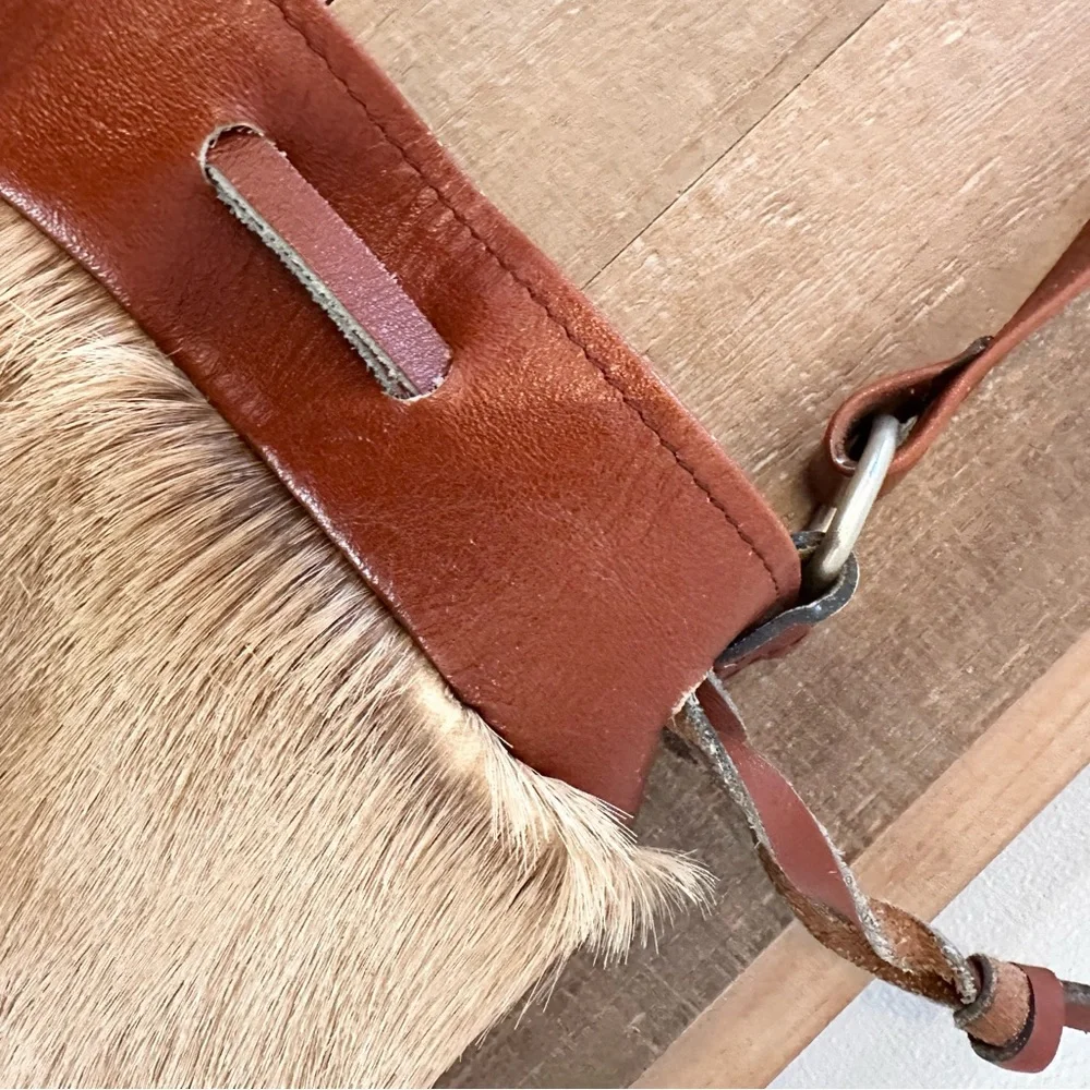Vintage Cowhide Drawstring Leather Purse Shoulder Bag Brown Tan White Silk Lined - Picture 13 of 16
